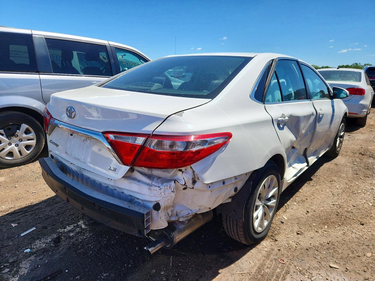 4T4BF1FK7FR515750 · 2015 TOYOTA CAMRY · 3/12