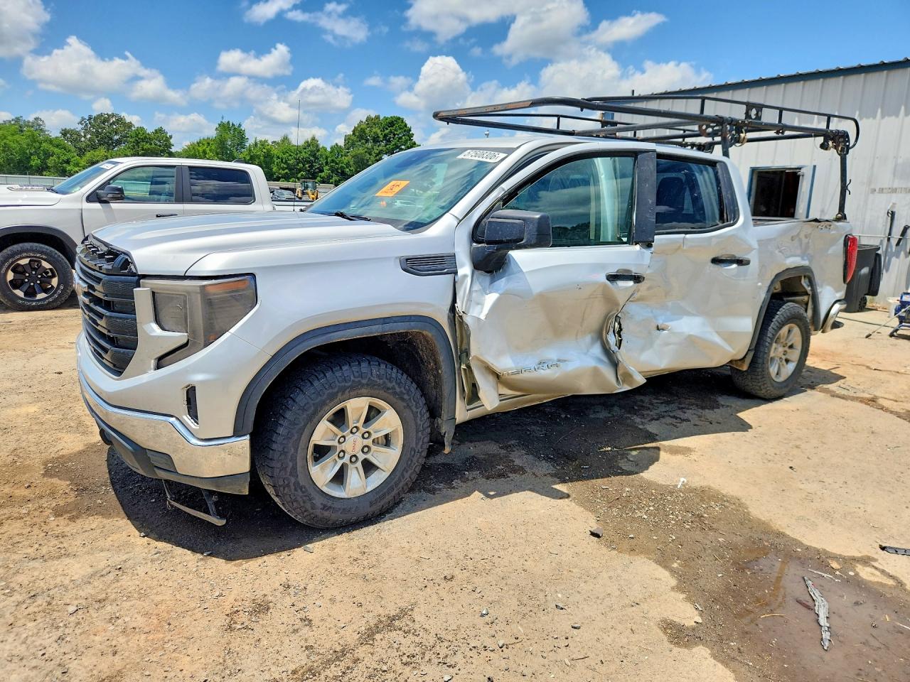 3GTPUAEK3NG541663 · 2022 GMC SIERRA