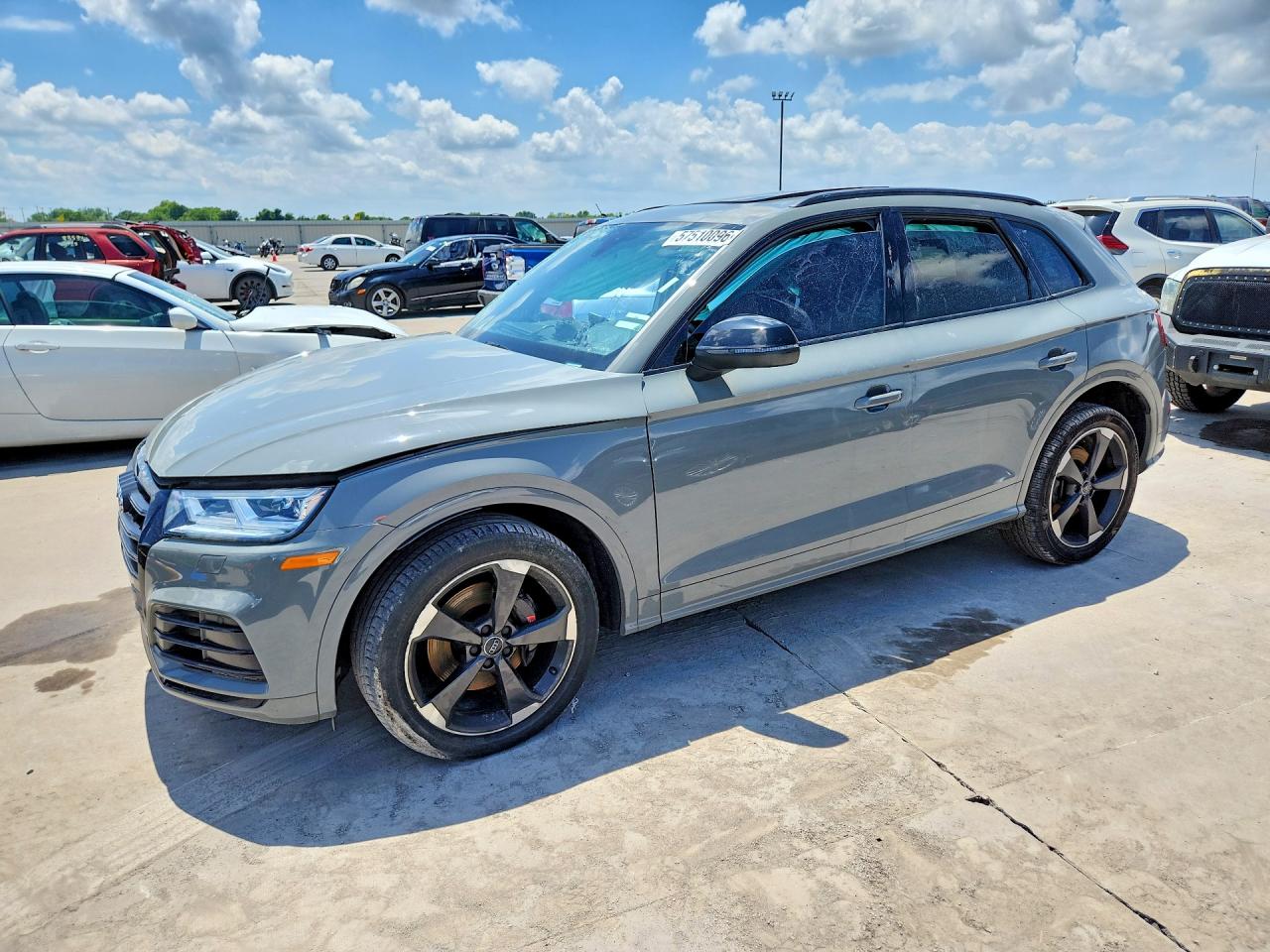 WA1B4AFY4K2101138 · 2019 AUDI SQ5