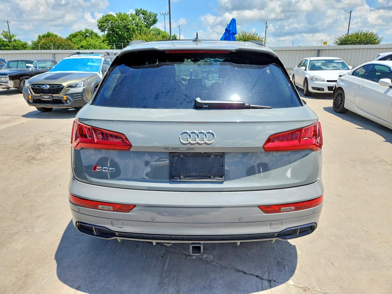 WA1B4AFY4K2101138 · 2019 AUDI SQ5 · 6/13