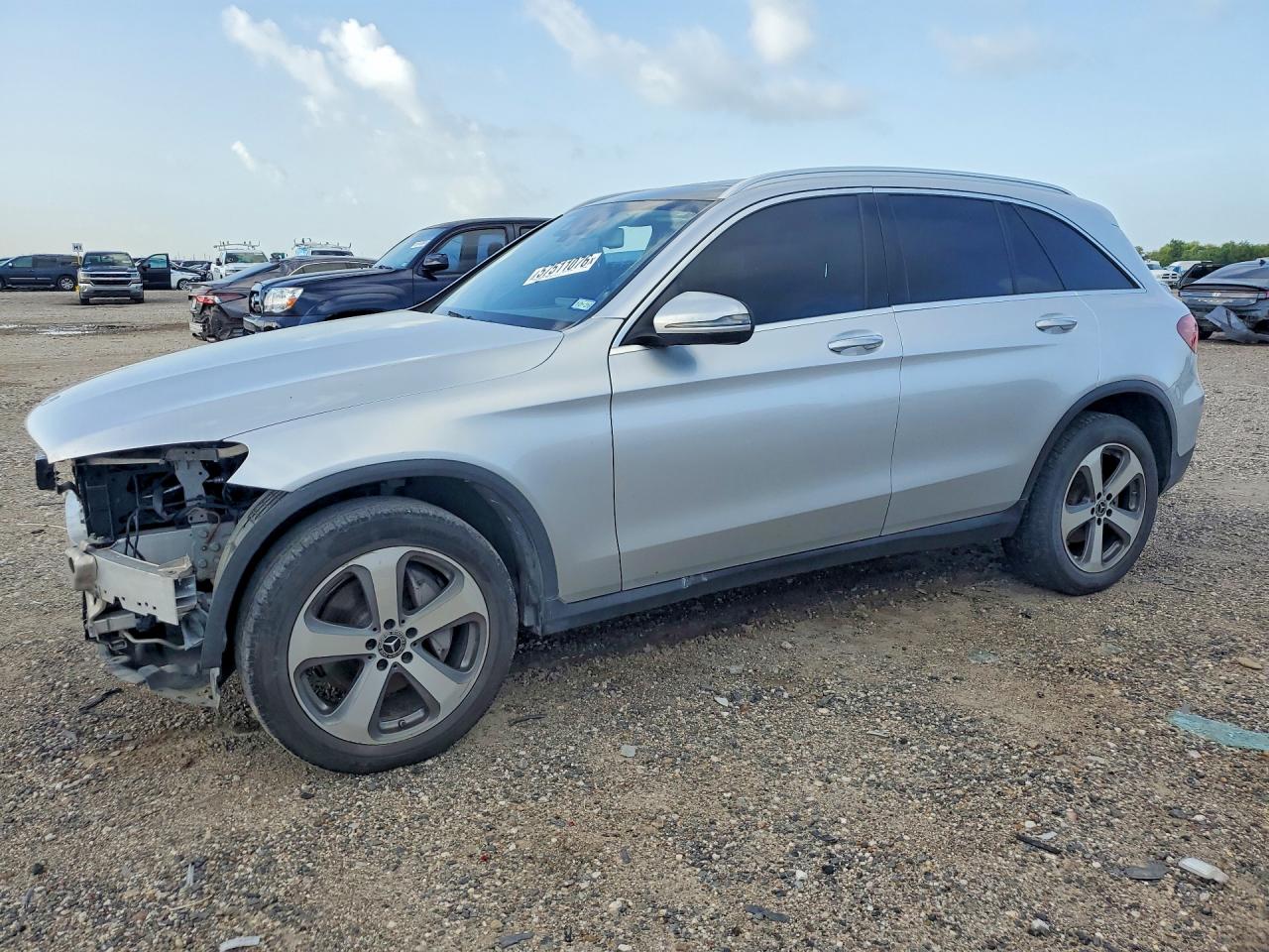 WDC0G4JB4JV015957 · 2018 MERCEDES-BENZ GLC