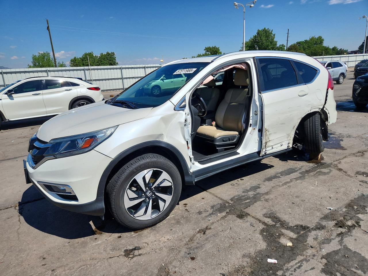 5J6RM4H97GL012736 · 2016 HONDA CR-V