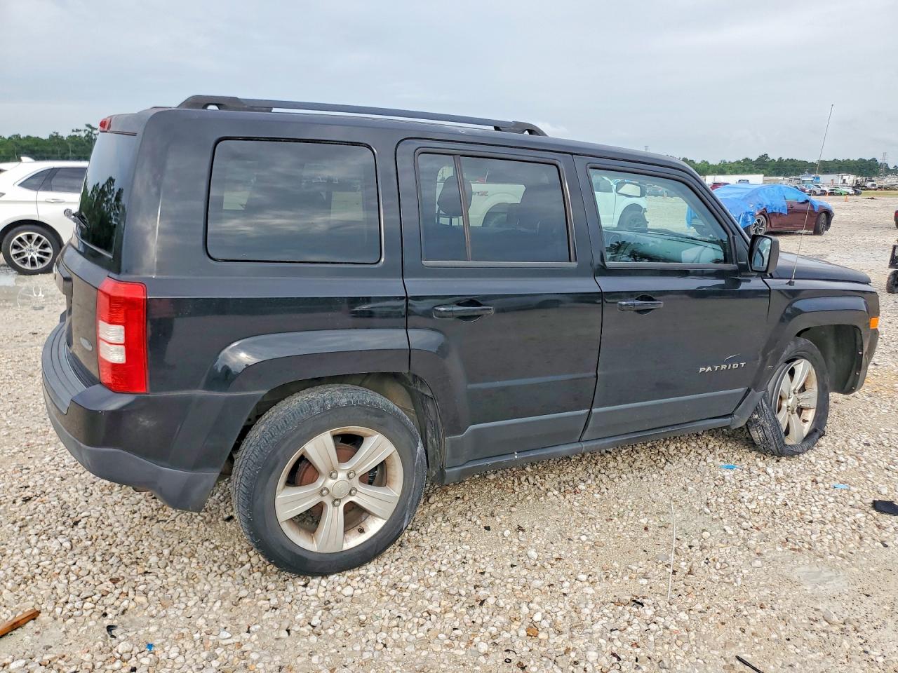 1C4NJPFA7CD704690 · 2012 JEEP PATRIOT · 3/13