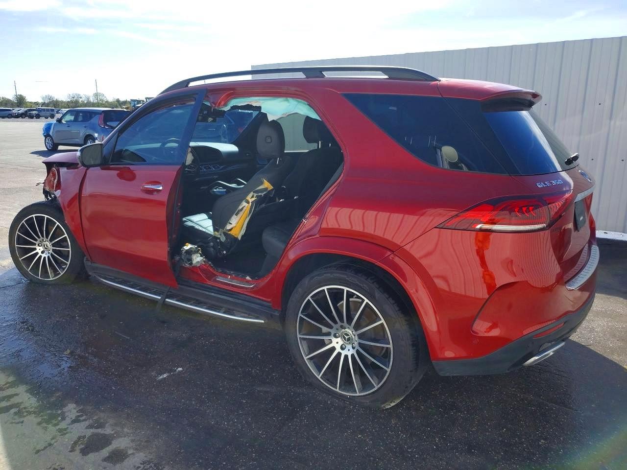 4JGFB4JB5MA496565 · 2021 MERCEDES-BENZ GLE · 2/14