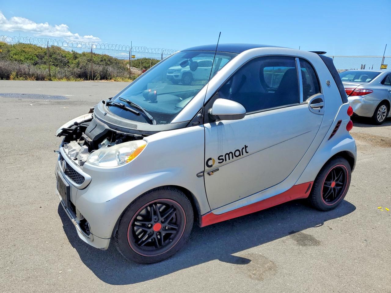 WMEEJ3BA5DK683402 · 2013 SMART FORTWO