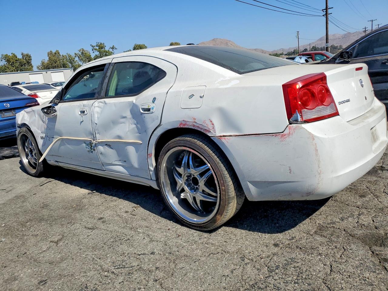 2B3CA3CV9AH259328 · 2010 DODGE CHARGER · 2/12
