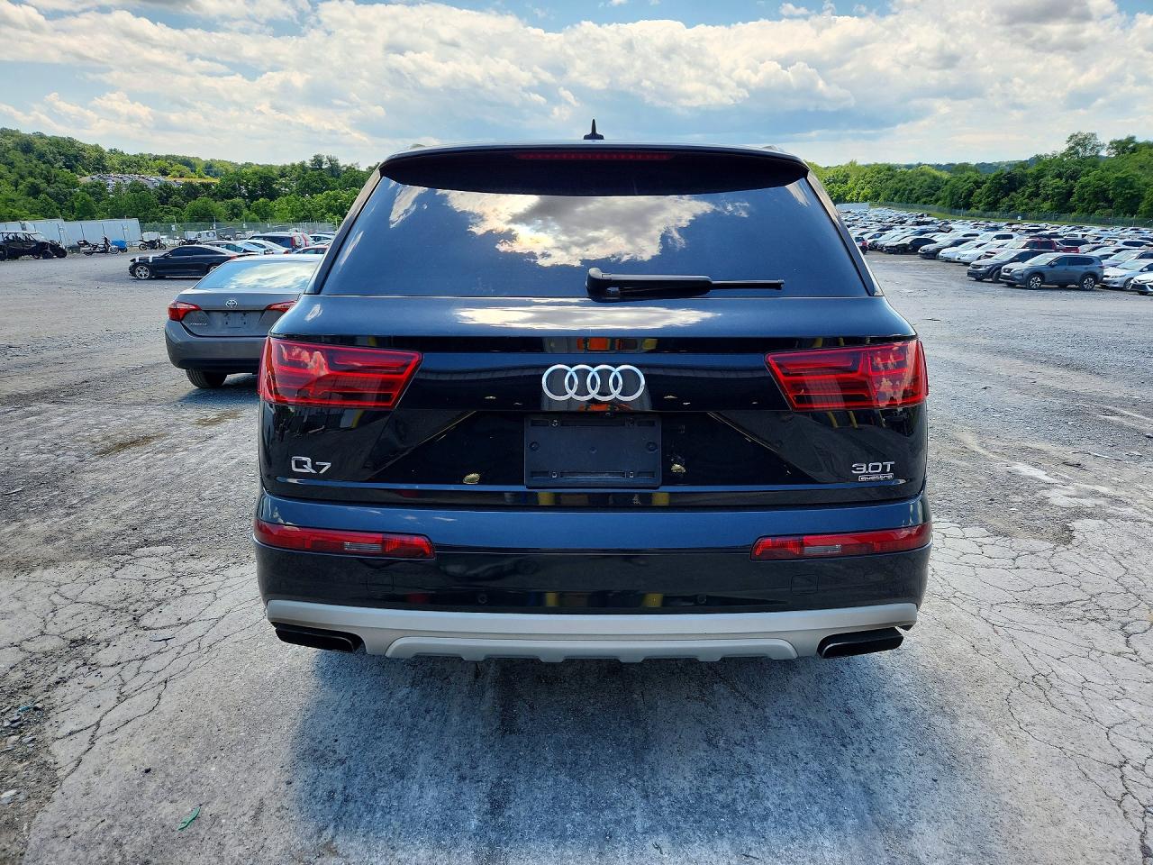WA1LAAF70HD016881 · 2017 AUDI Q7 · 6/13