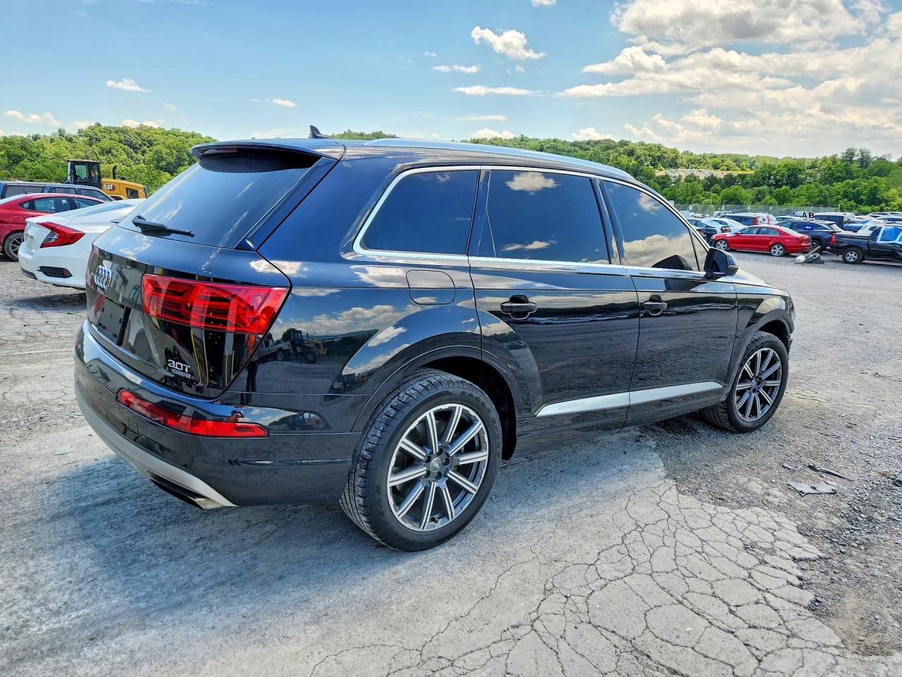 WA1LAAF70HD016881 · 2017 AUDI Q7 · 3/13