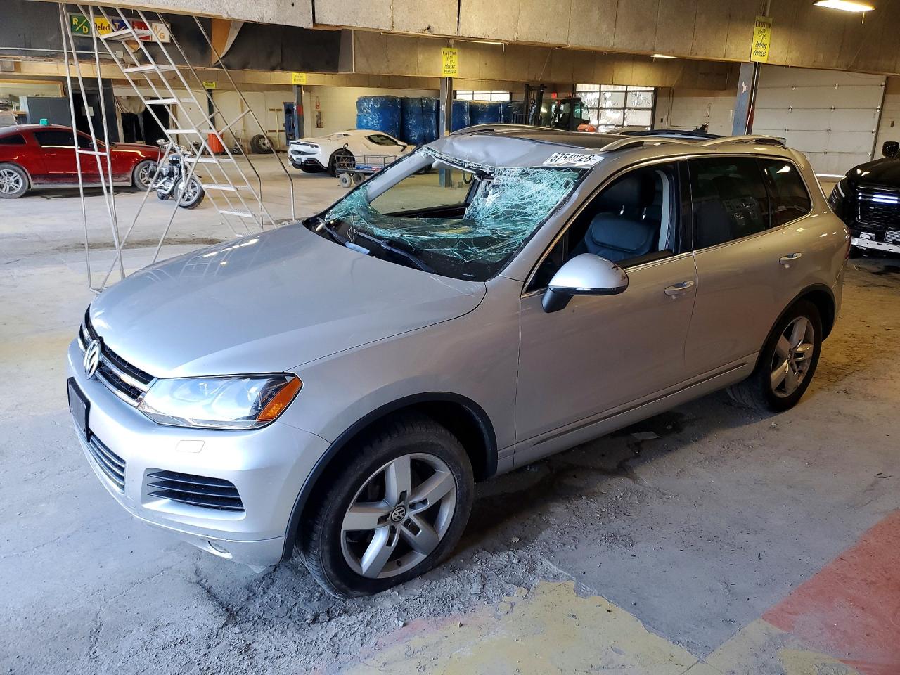 WVGEF9BP9ED006510 · 2014 VOLKSWAGEN TOUAREG