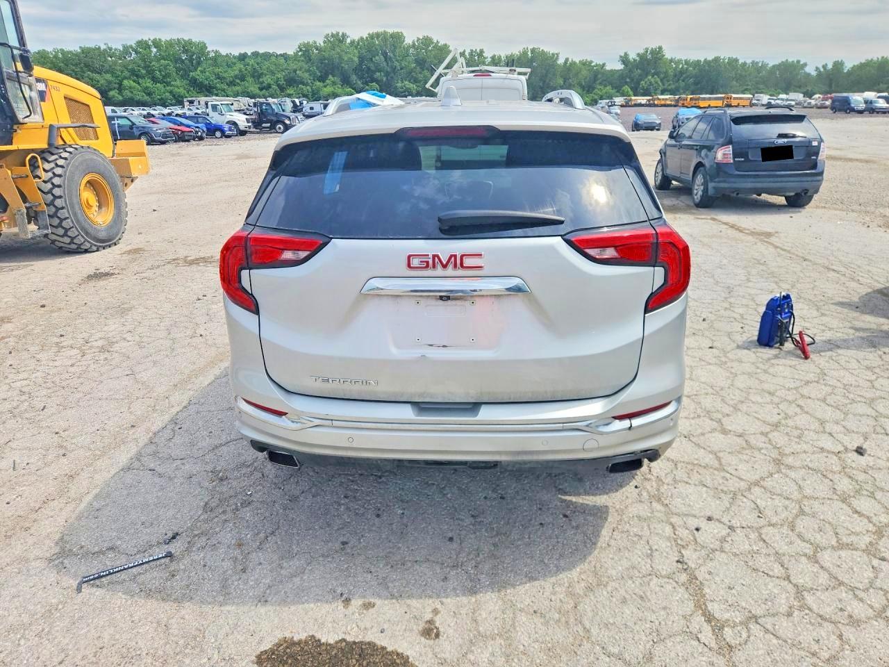 3GKALSEX9KL386117 · 2019 GMC TERRAIN · 6/14