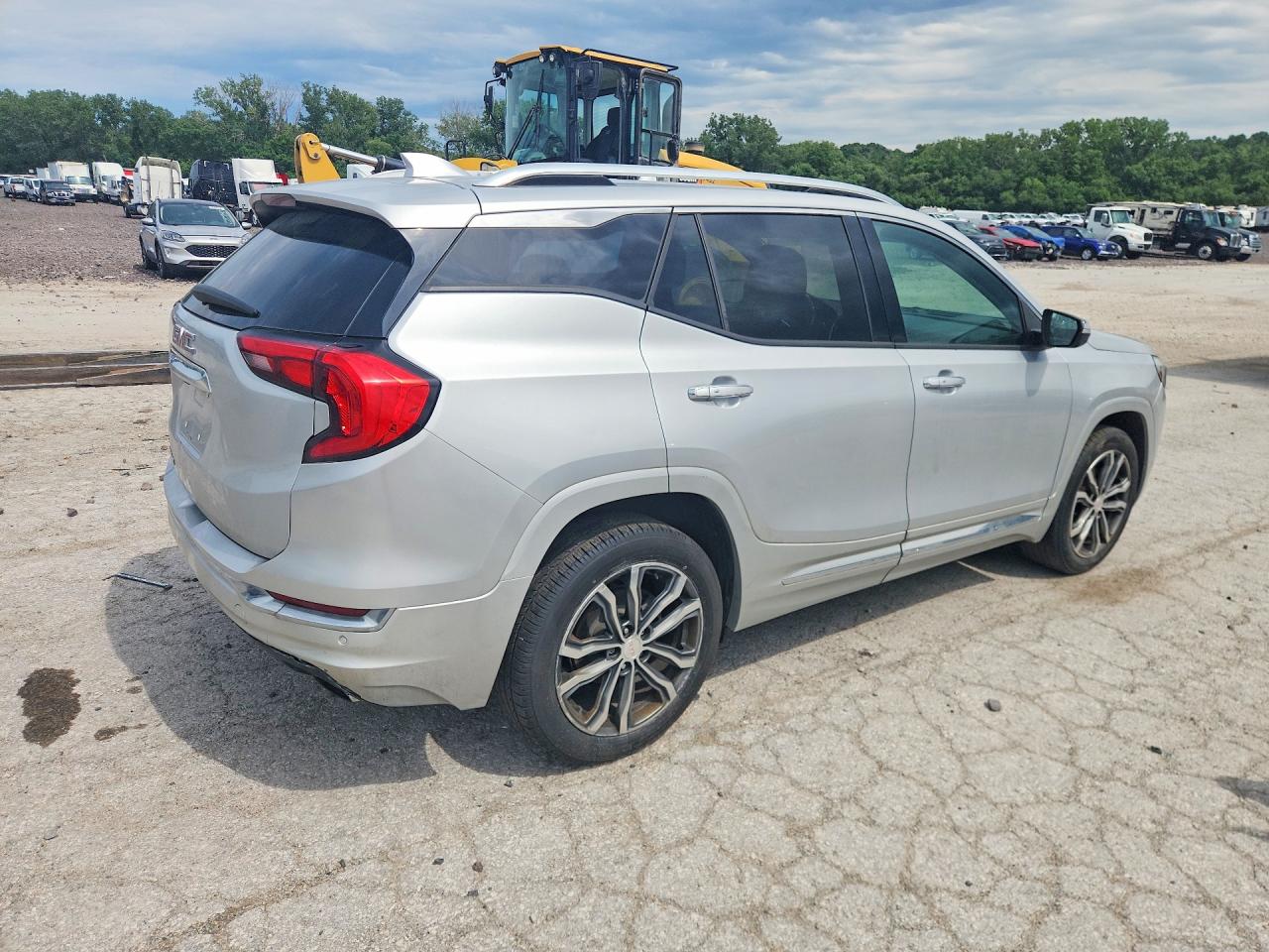 3GKALSEX9KL386117 · 2019 GMC TERRAIN · 3/14