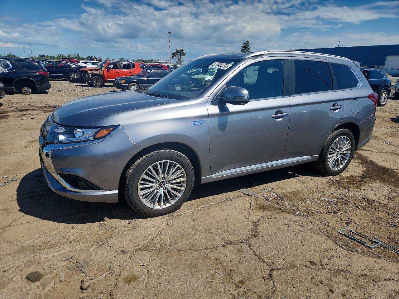 JA4J2VA71NZ064634 · 2022 MITSUBISHI OUTLANDER