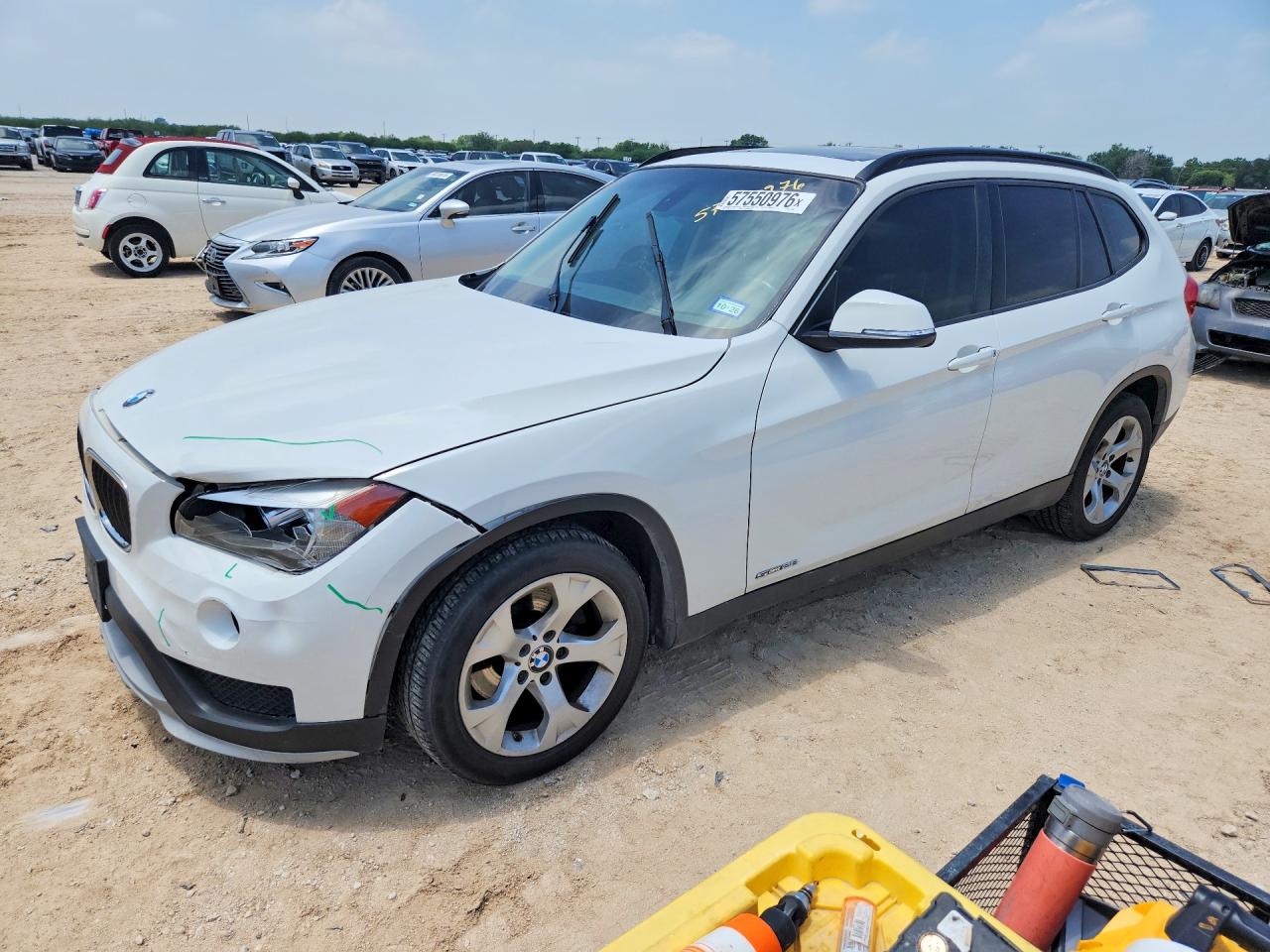 WBAVM1C52FV317570 · 2015 BMW X1