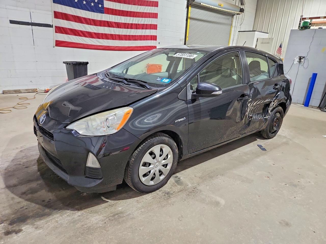 JTDKDTB34E1572499 · 2014 TOYOTA PRIUS C