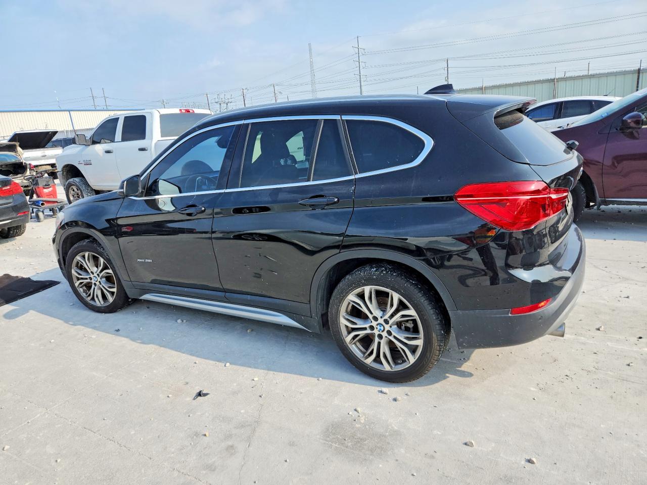 WBXHT3Z30H4A53655 · 2017 BMW X1 · 2/13