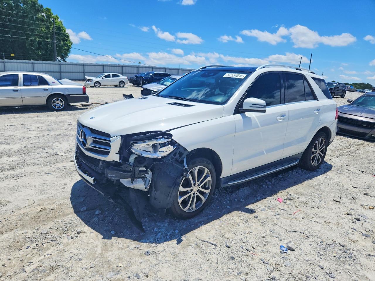 4JGDA5HB9GA633257 · 2016 MERCEDES-BENZ GLE