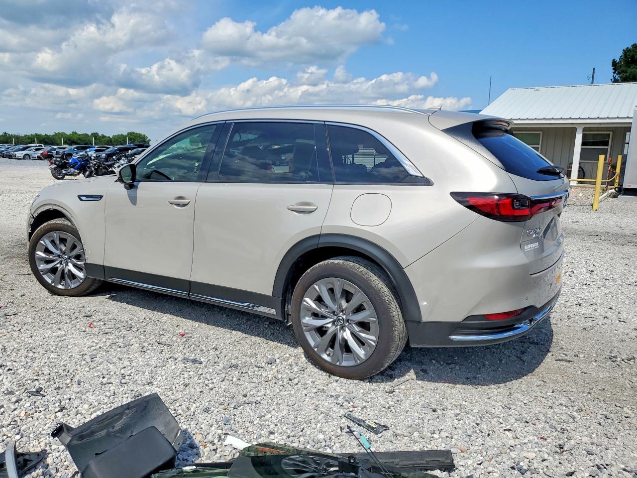 JM3KKEHD1T1358849 · 2026 MAZDA CX-90 · 2/14