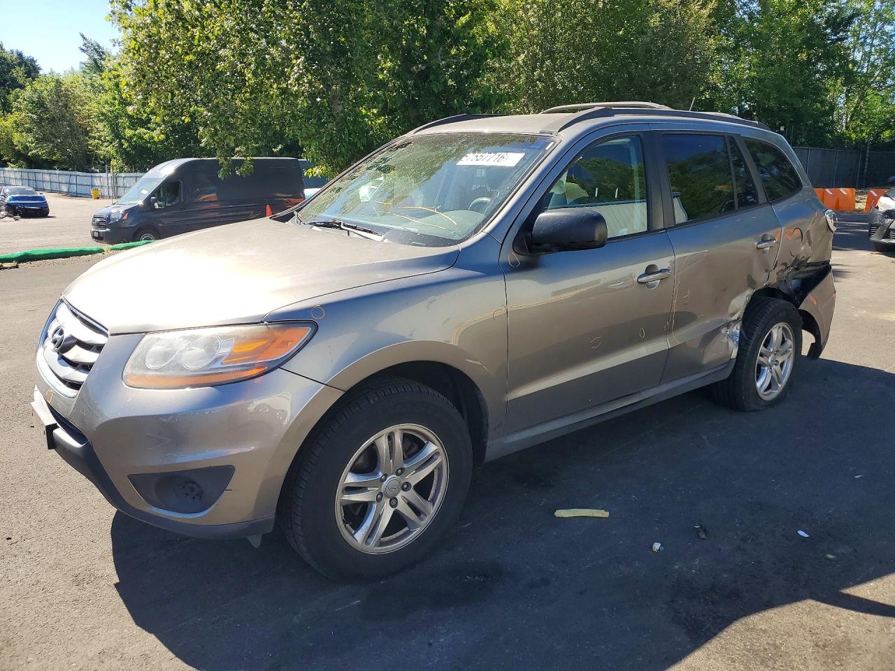 5XYZG4AG7BG080500 · 2011 HYUNDAI SANTA FE
