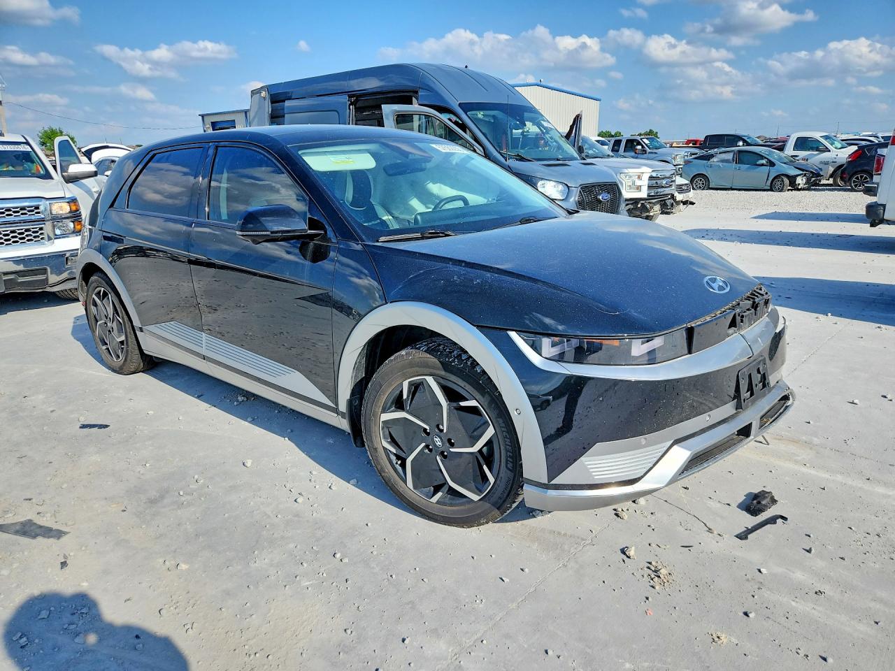 KM8KR4DE1RU280346 · 2024 HYUNDAI IONIQ 5 · 4/13