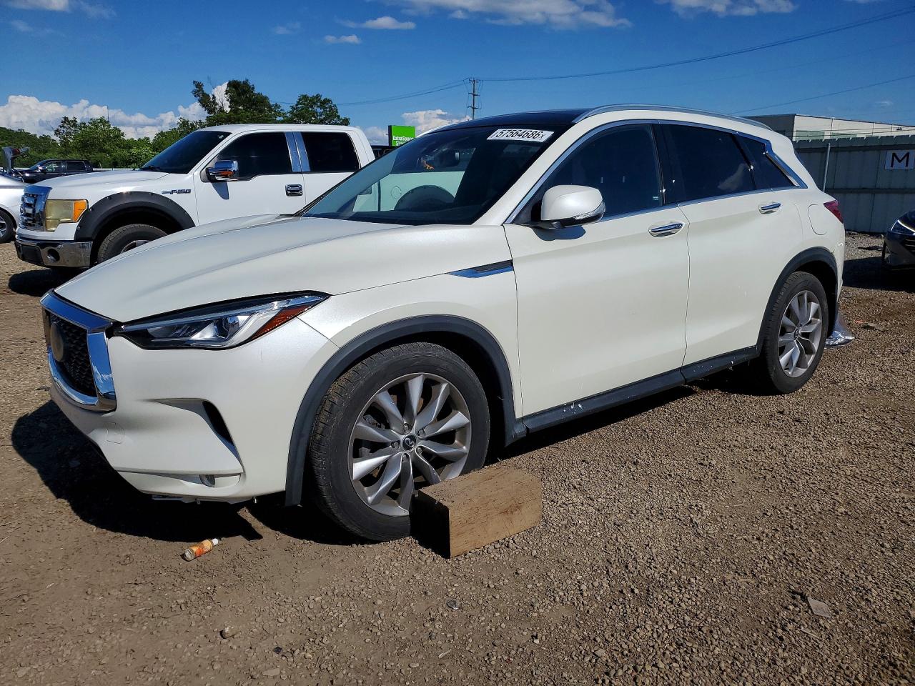 3PCAJ5M33KF137067 · 2019 INFINITI QX50