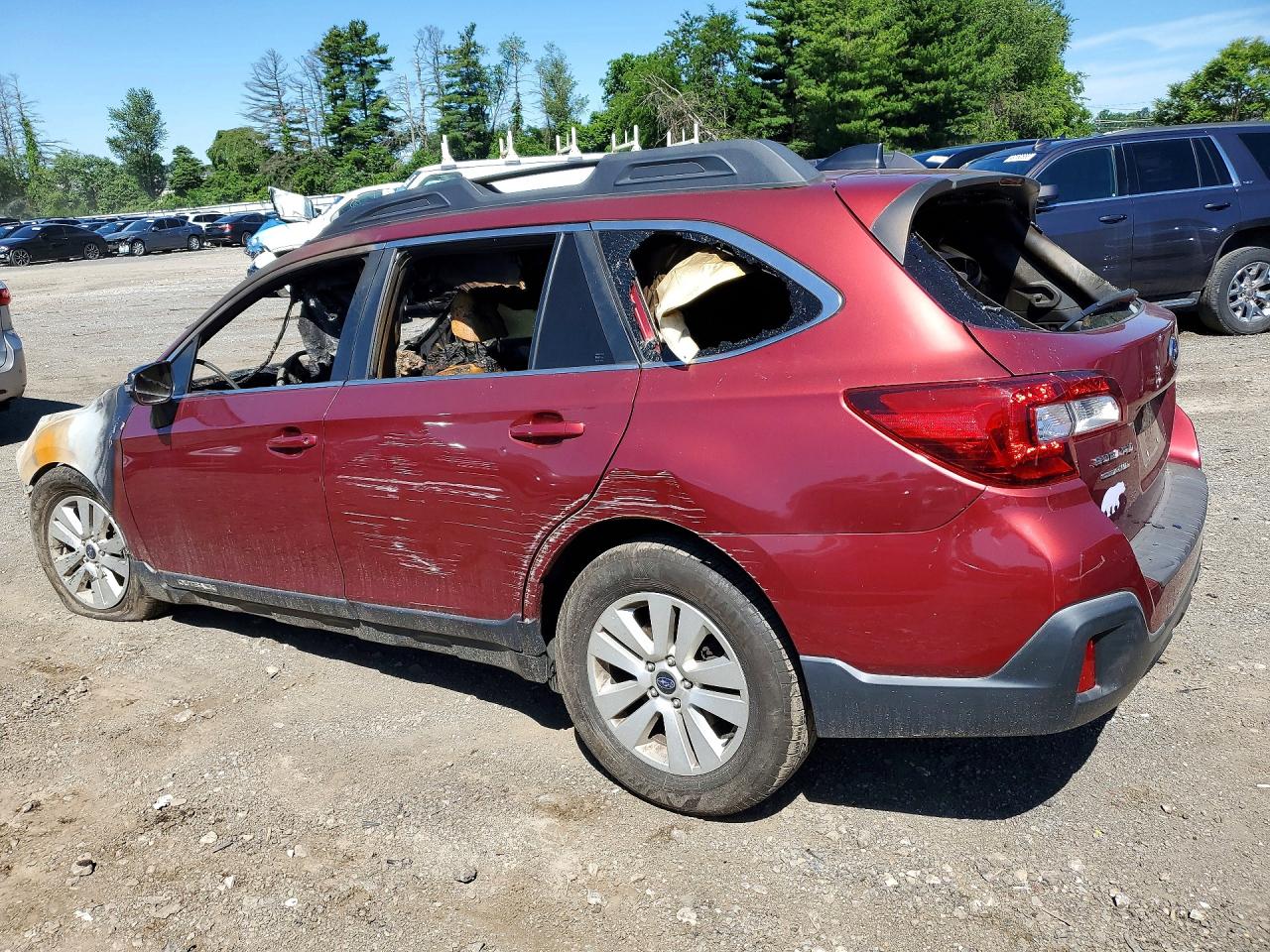 4S4BSAFC8K3308458 · 2019 SUBARU OUTBACK · 2/12