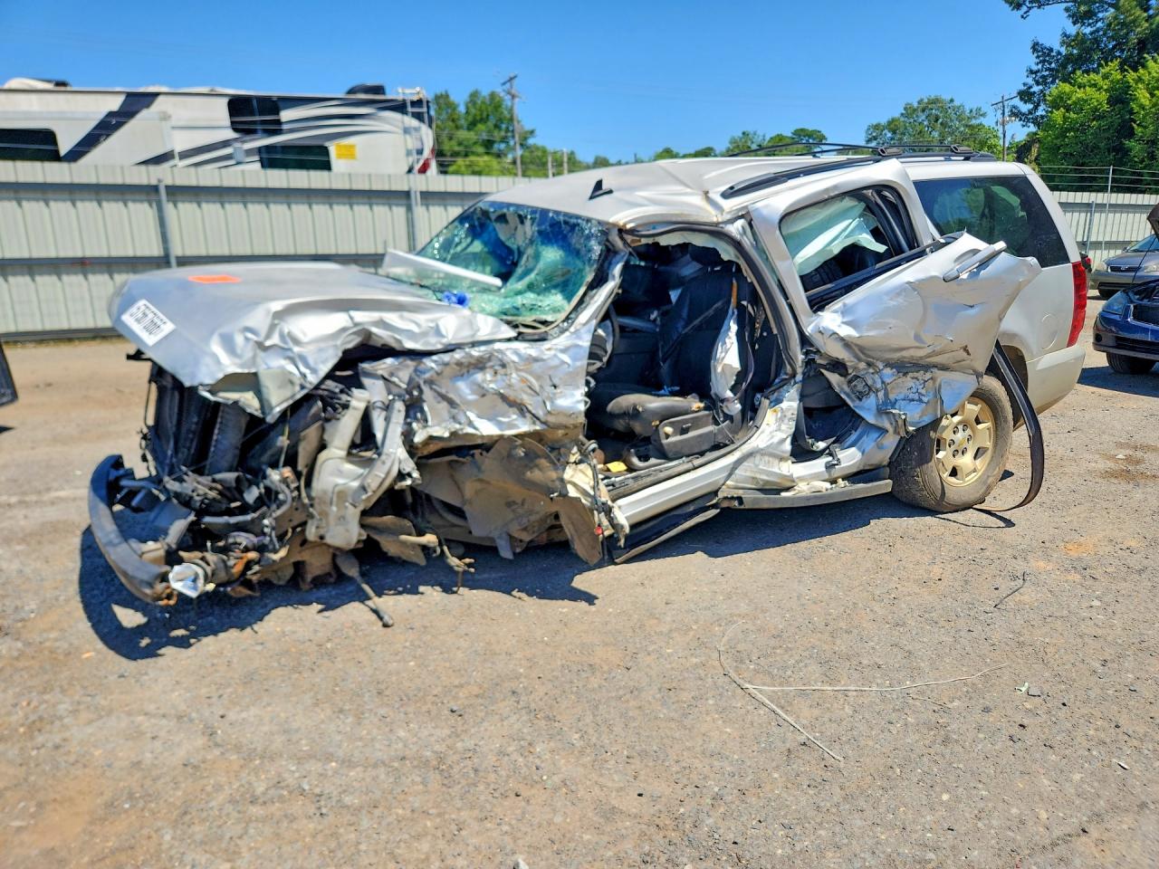 1GNSCBE01DR299012 · 2013 CHEVROLET TAHOE