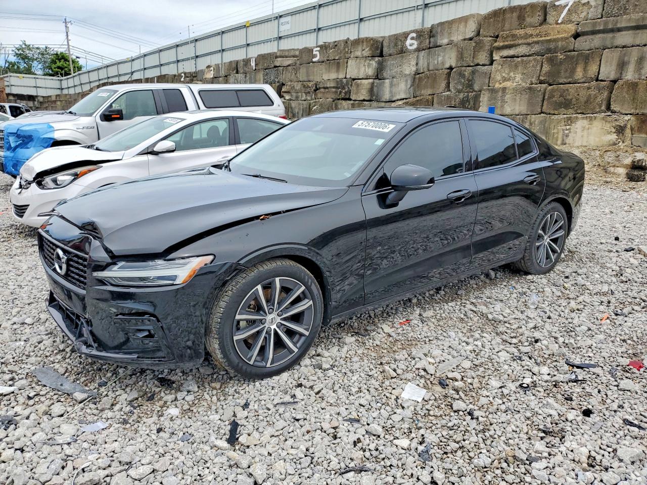 7JRL12TZ7NG177712 · 2022 VOLVO S60