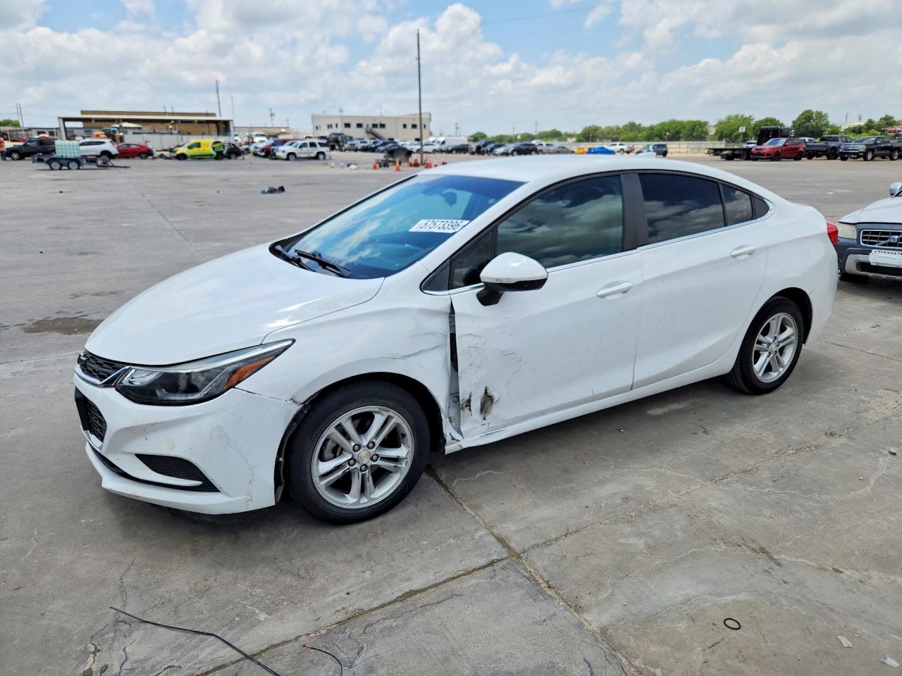 1G1BE5SM6J7163454 · 2018 CHEVROLET CRUZE