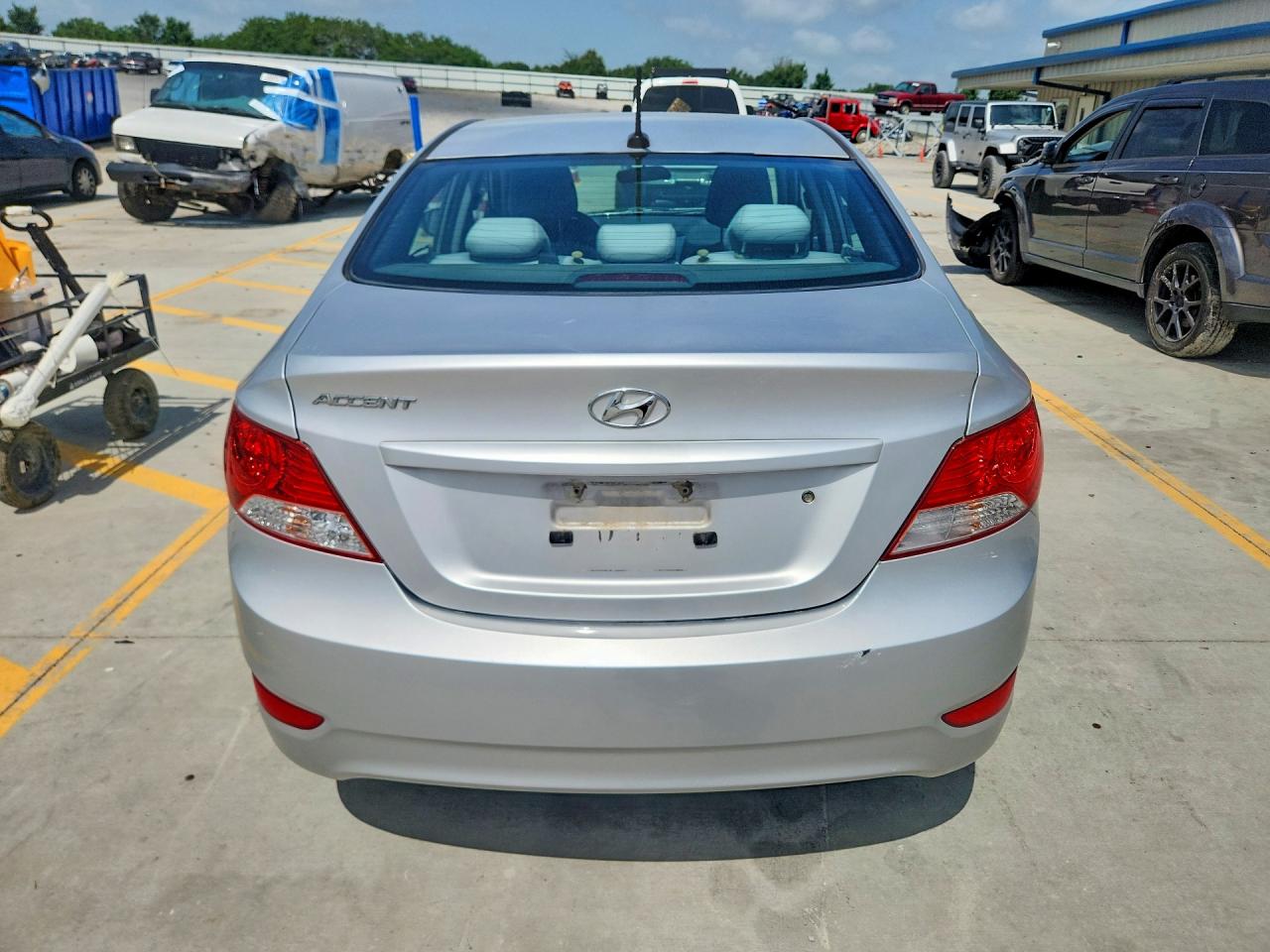 KMHCT4AE5CU082631 · 2012 HYUNDAI ACCENT · 6/12