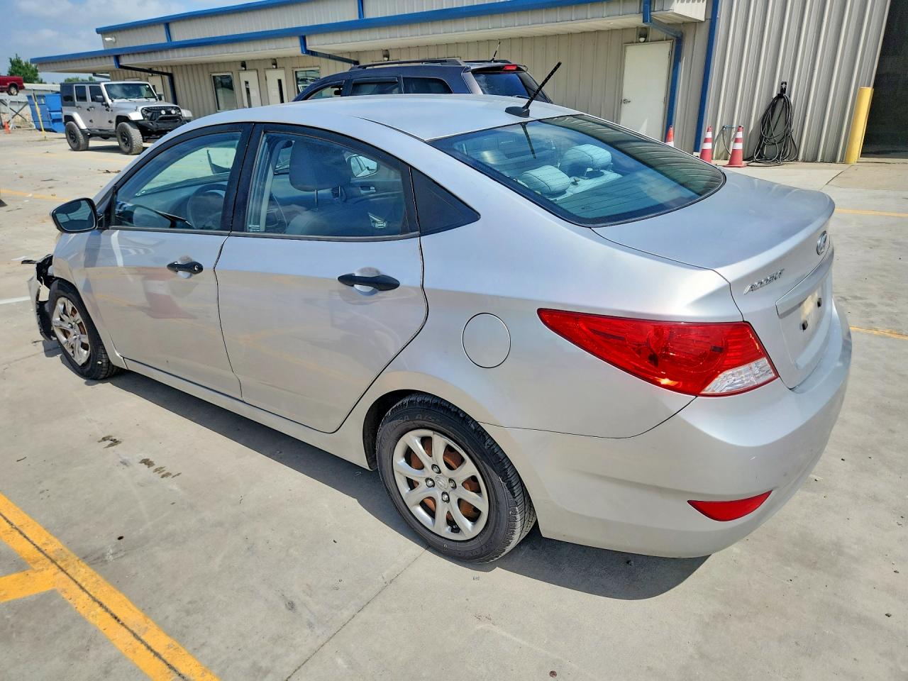KMHCT4AE5CU082631 · 2012 HYUNDAI ACCENT · 2/12