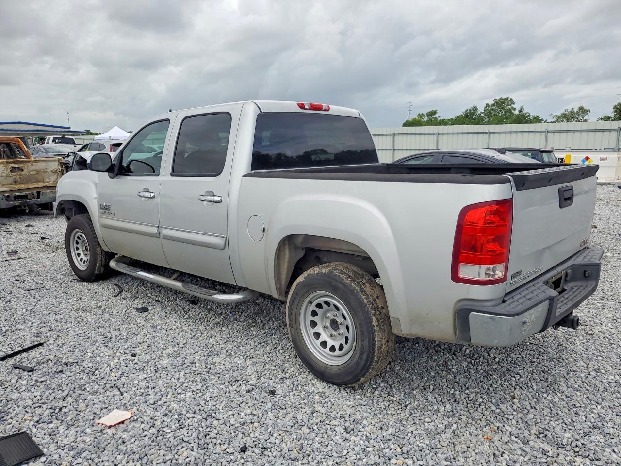 3GTP1VE04DG104025 · 2013 GMC SIERRA · 2/12