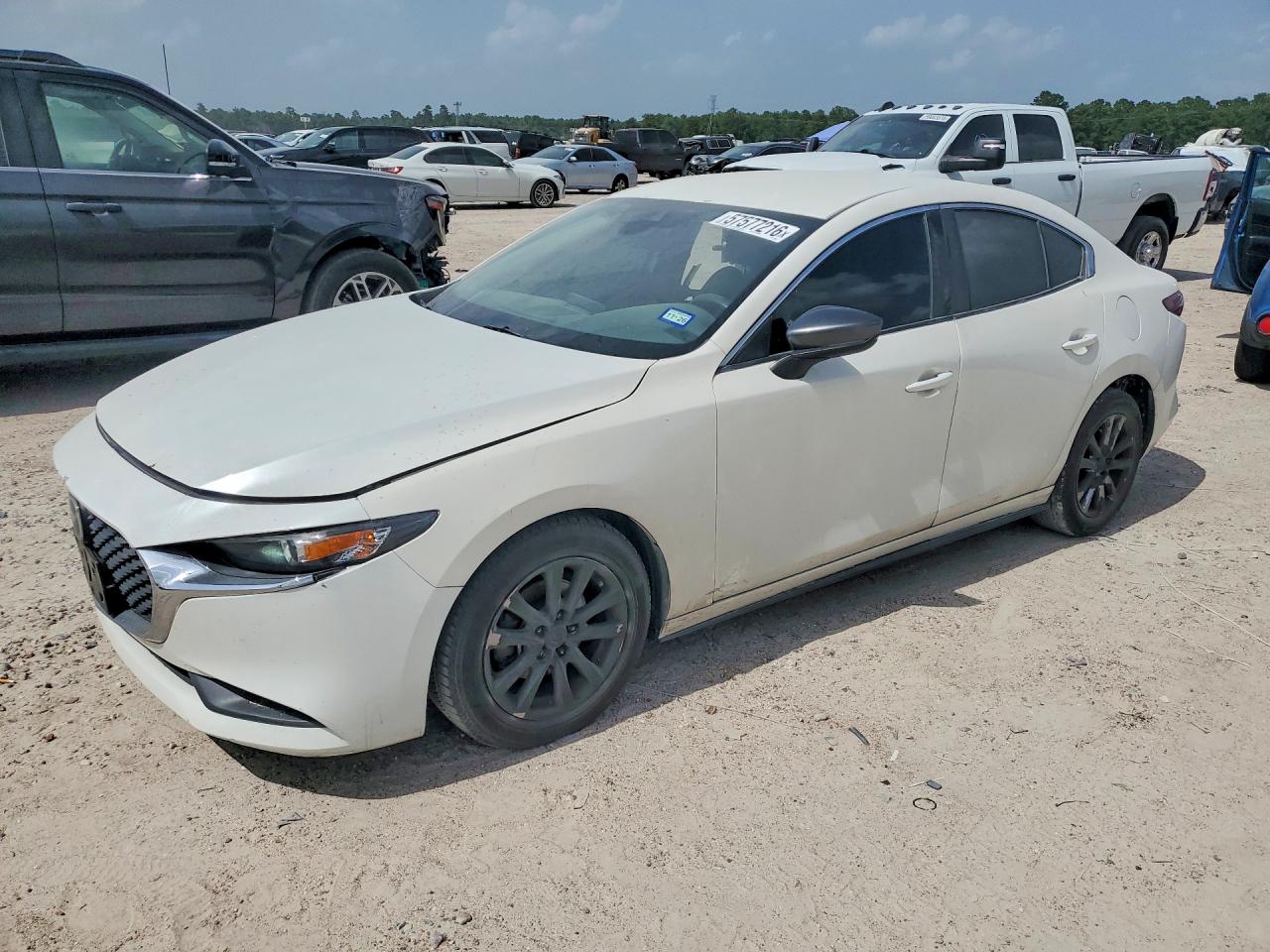 3MZBPABL8LM129880 · 2020 MAZDA 3