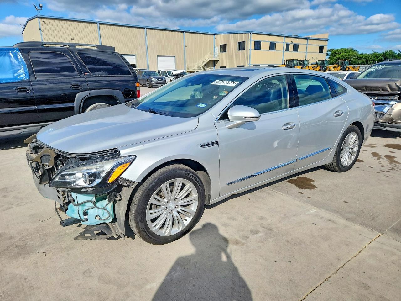 1G4ZR5SZ5JU132697 · 2018 BUICK LACROSSE
