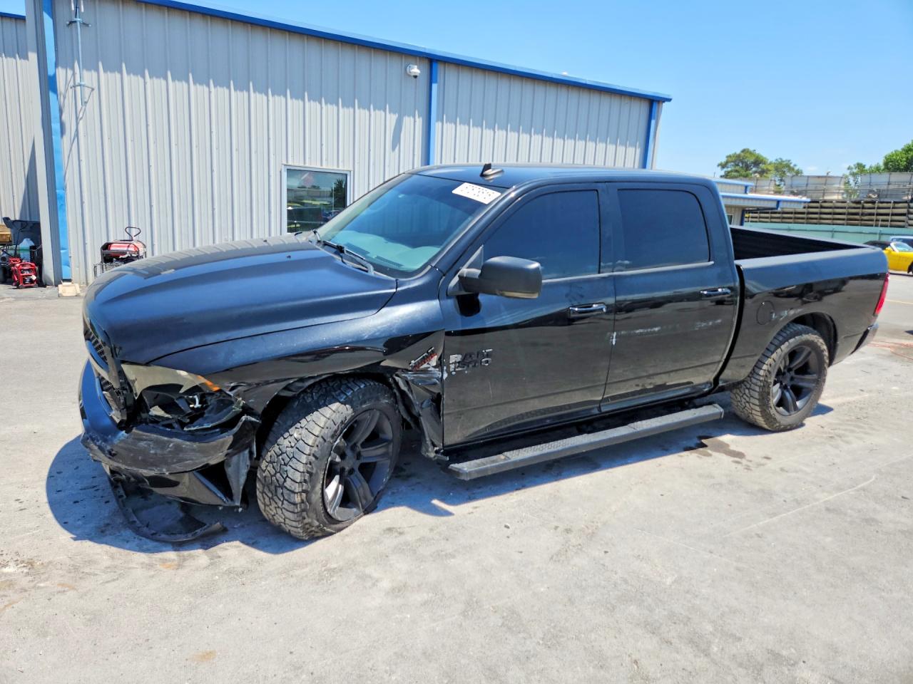 3C6RR7LT6LG160757 · 2020 RAM 1500 CLASSIC