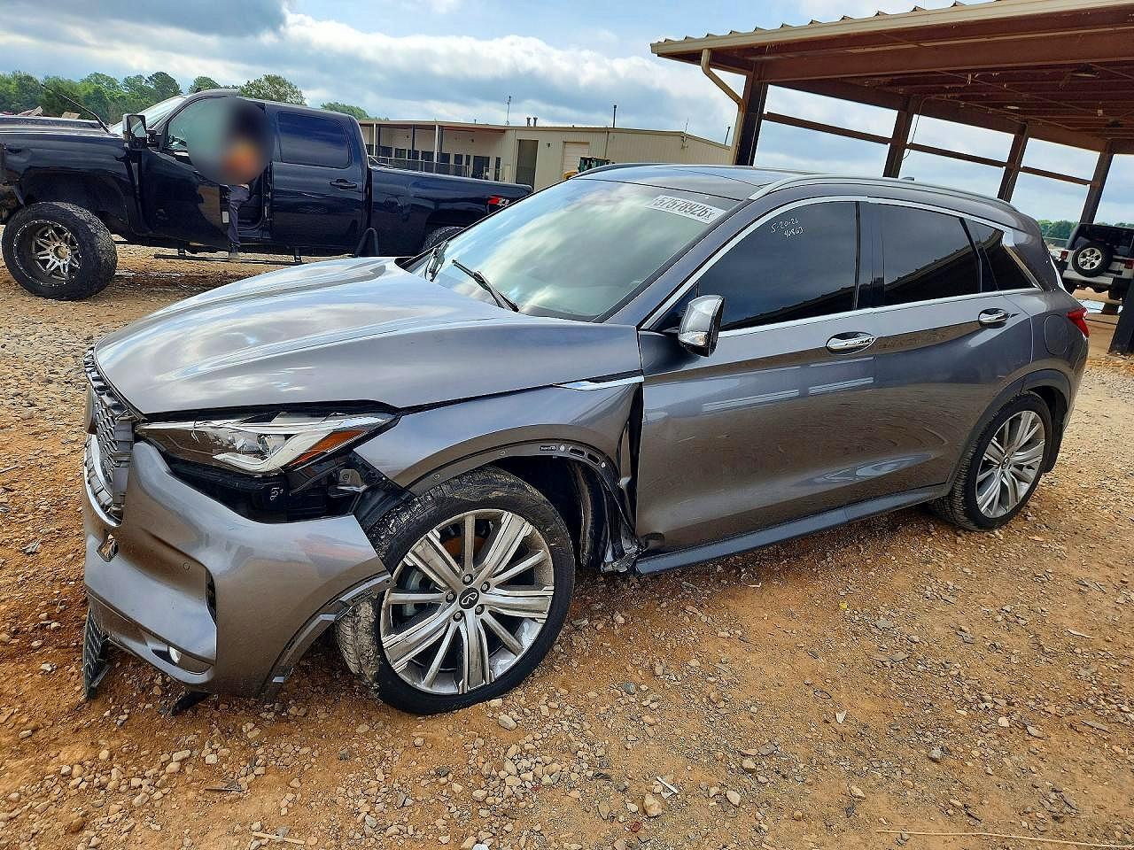 3PCAJ5M17LF118828 · 2020 INFINITI QX50