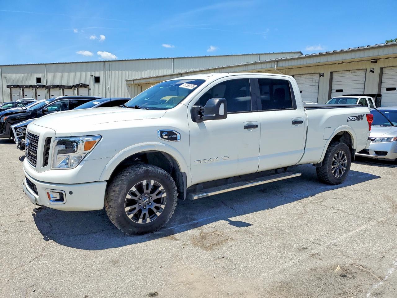 2018 NISSAN TITAN XD