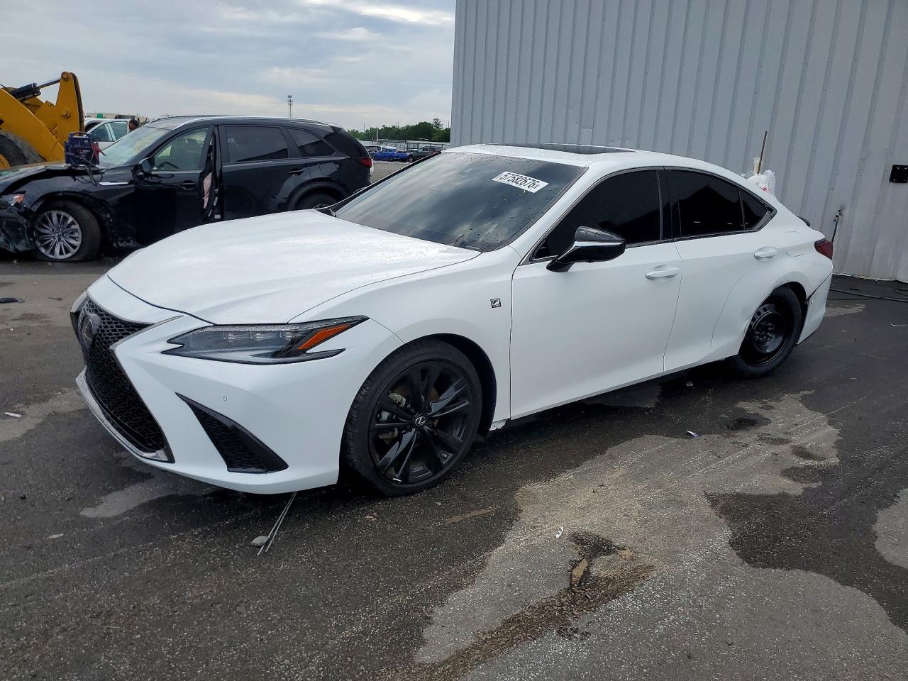 2025 LEXUS ES