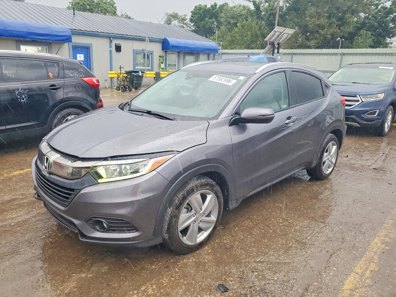 3CZRU6H5XLM701865 · 2020 HONDA HR-V