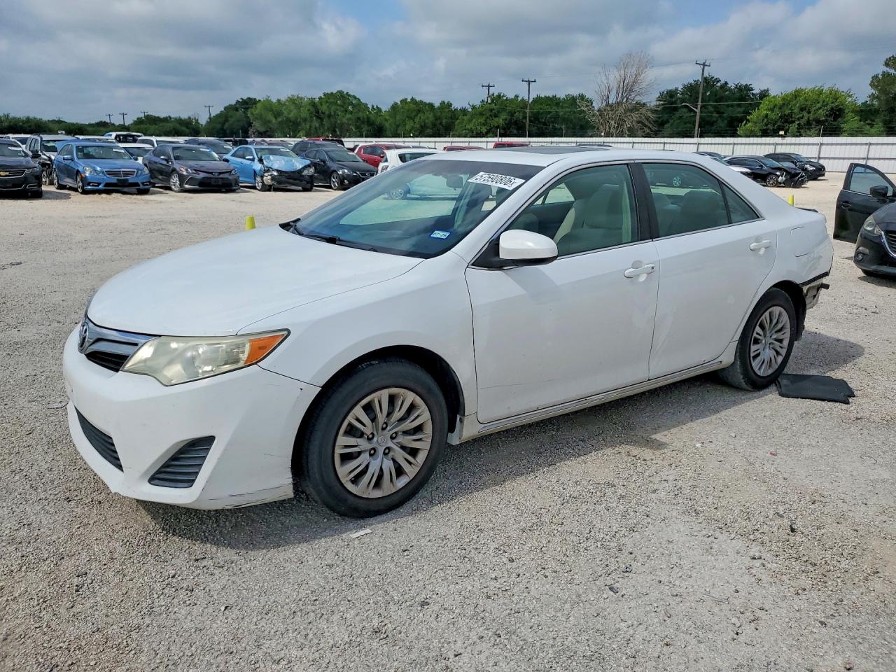 4T1BF1FK9DU216199 · 2013 TOYOTA CAMRY