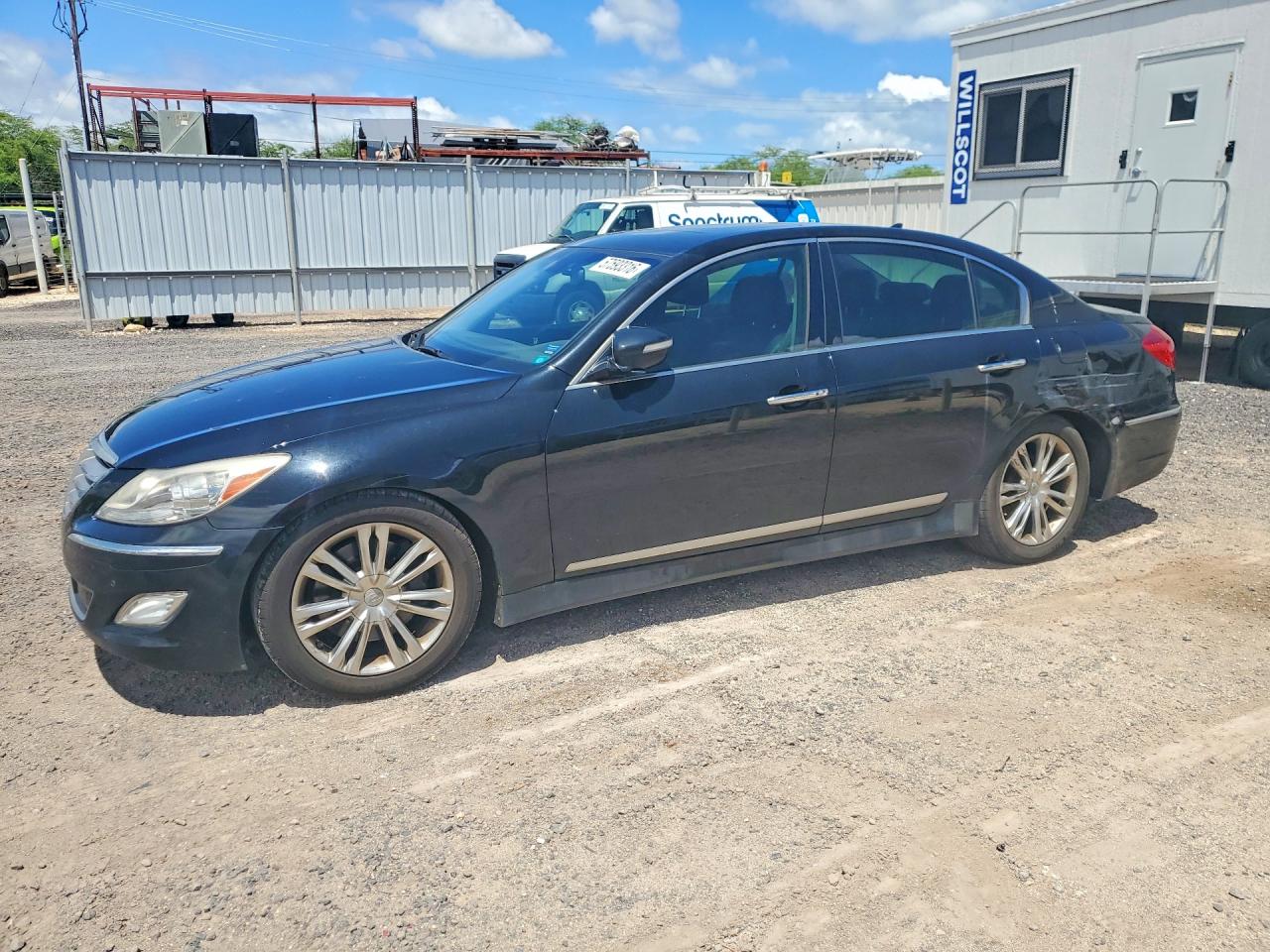 KMHGC4DFXCU168667 · 2012 HYUNDAI GENESIS