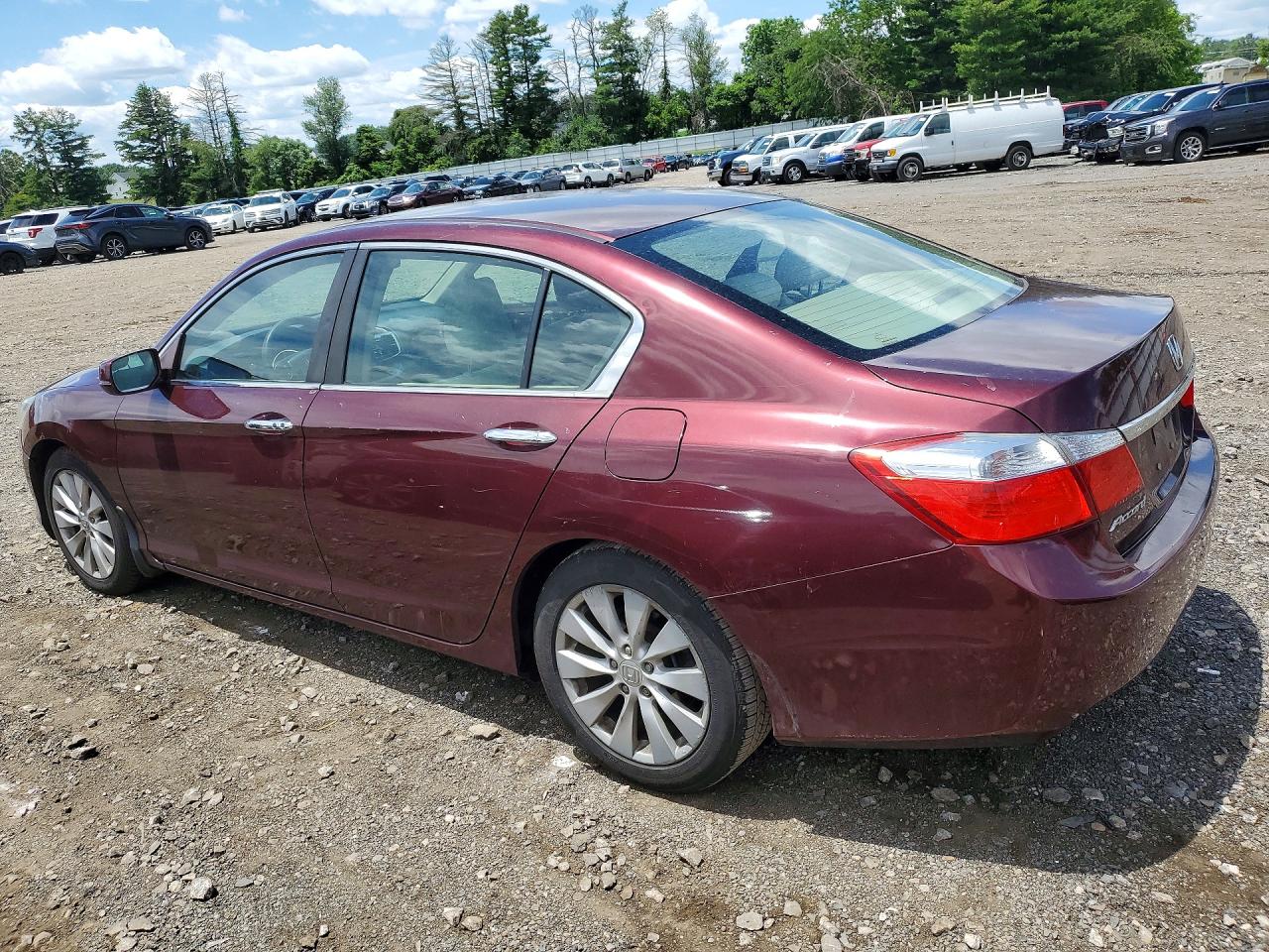 1HGCR2F70DA039241 · 2013 HONDA ACCORD · 2/12