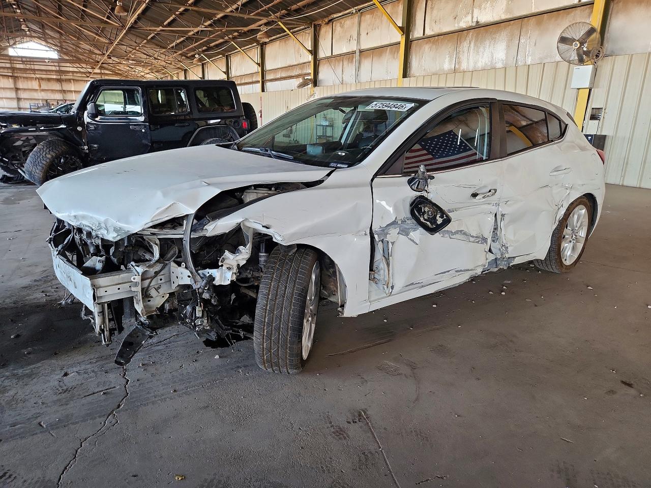 JM1BM1L31E1136289 · 2014 MAZDA 3