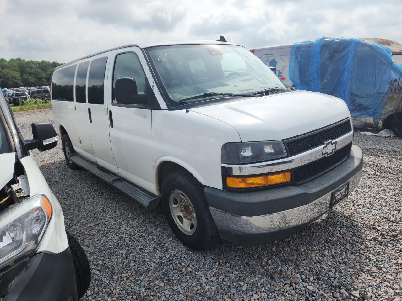 1GAZGPFG1L1181665 · 2020 CHEVROLET EXPRESS G3500 · 4/13