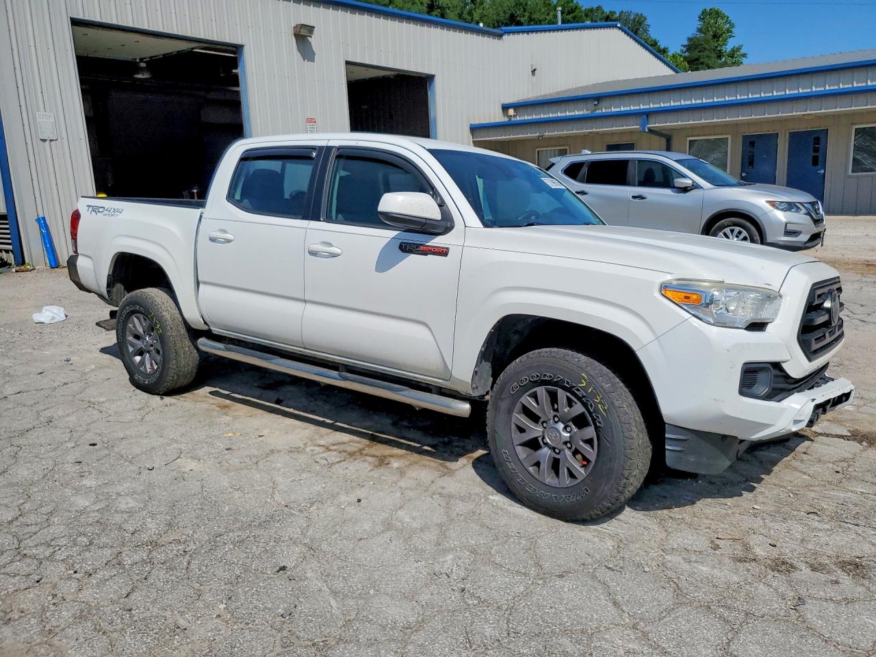 5TFCZ5AN4JX156190 · 2018 TOYOTA TACOMA · 4/12
