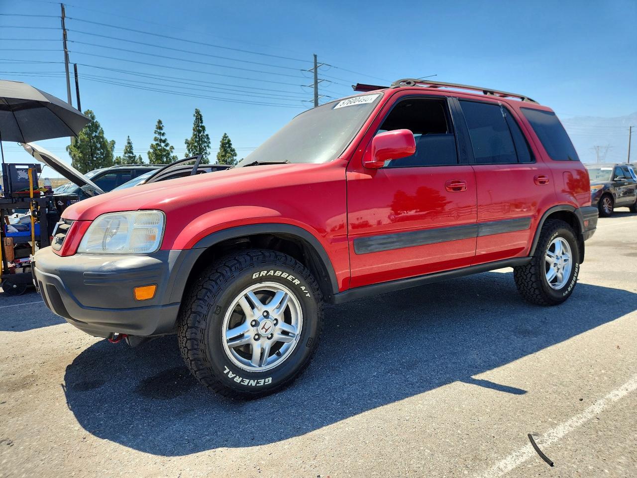 JHLRD186XXC043198 · 1999 HONDA CR-V
