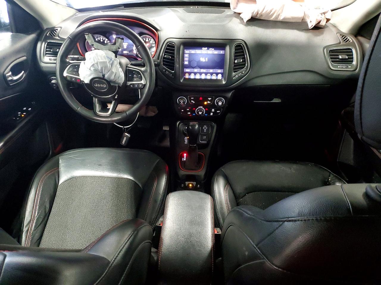 3C4NJDDB8MT590687 · 2021 JEEP COMPASS · 8/13