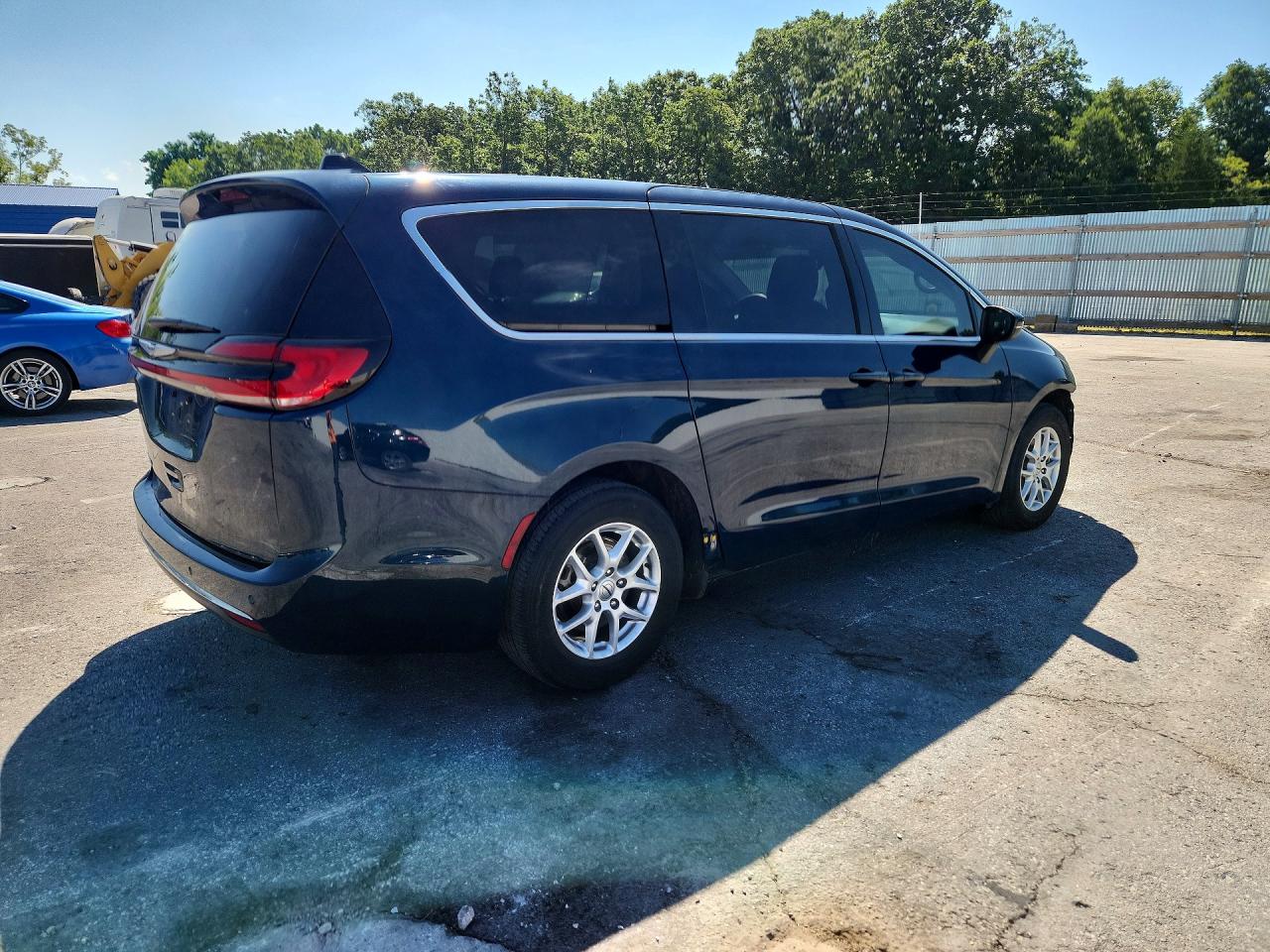 2C4RC1BG7PR620939 · 2023 CHRYSLER PACIFICA · 3/14