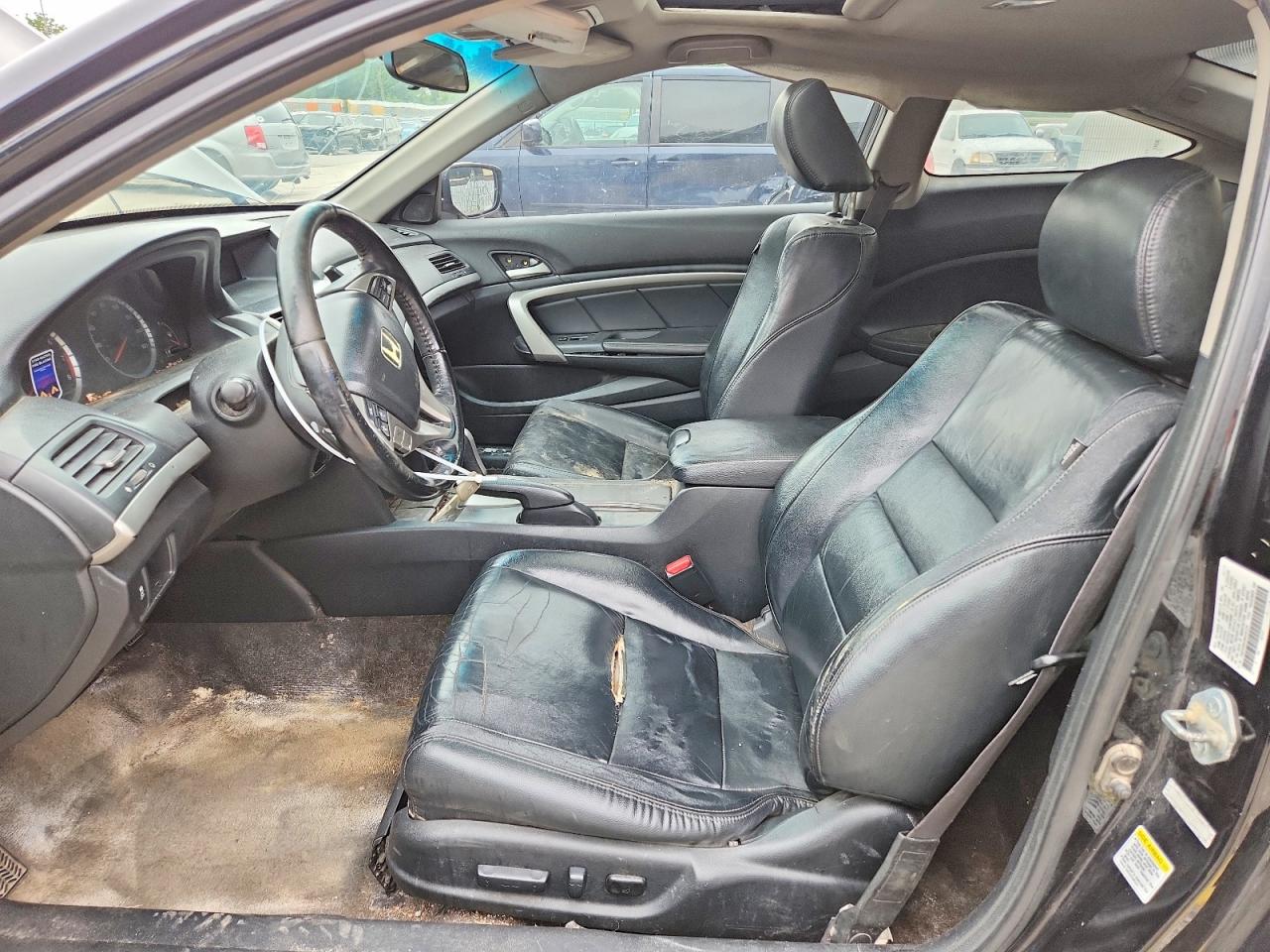 1HGCS2B82BA005236 · 2011 HONDA ACCORD · 7/12
