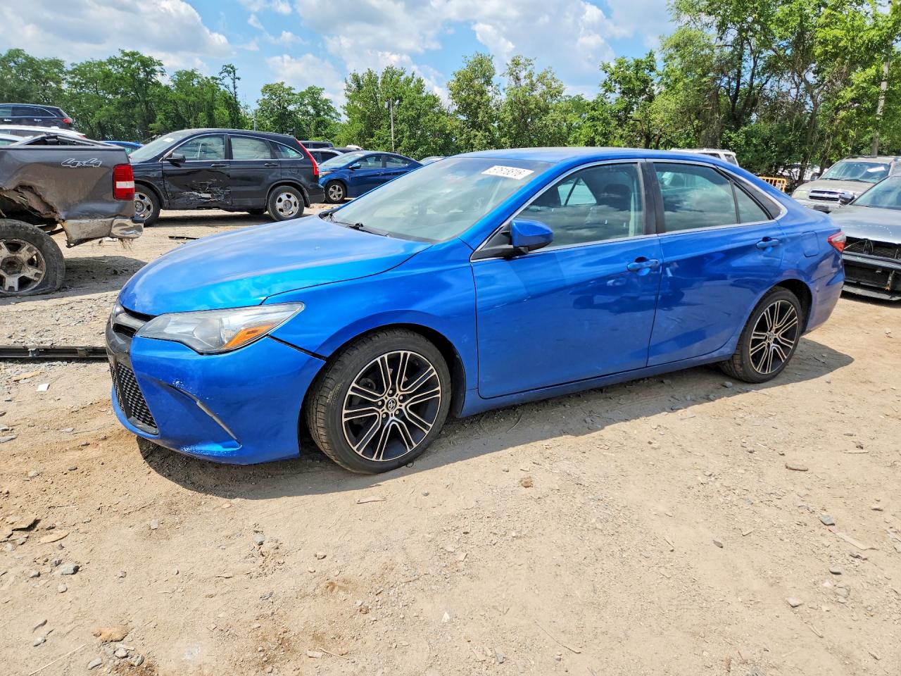 4T1BF1FK0GU566924 · 2016 TOYOTA CAMRY