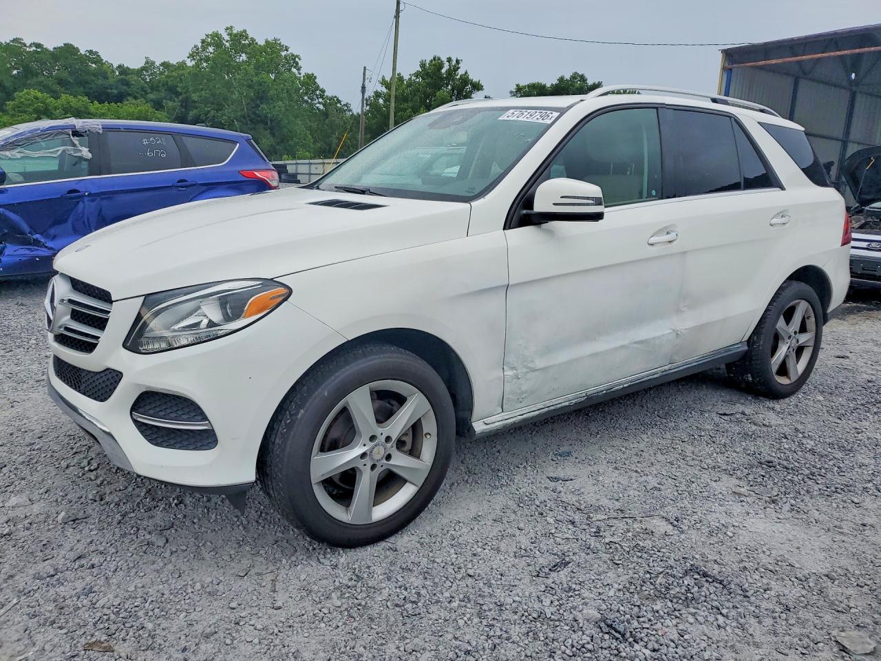 4JGDA5JB4HA815301 · 2017 MERCEDES-BENZ GLE